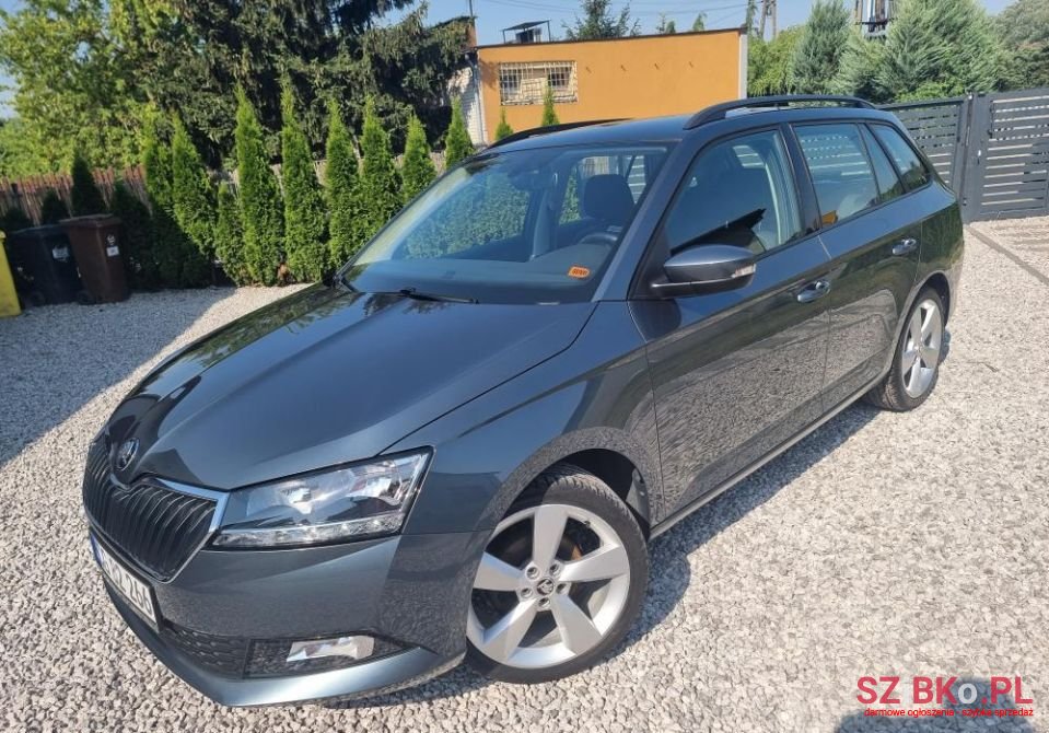 2019' Skoda Fabia photo #2