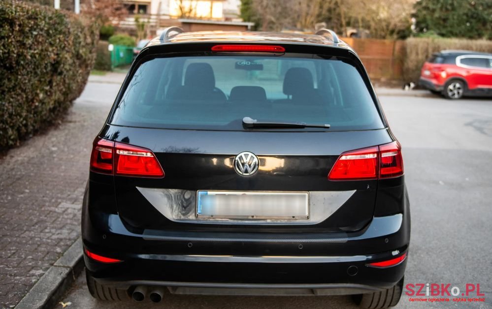 2014' Volkswagen Golf Sportsvan photo #6