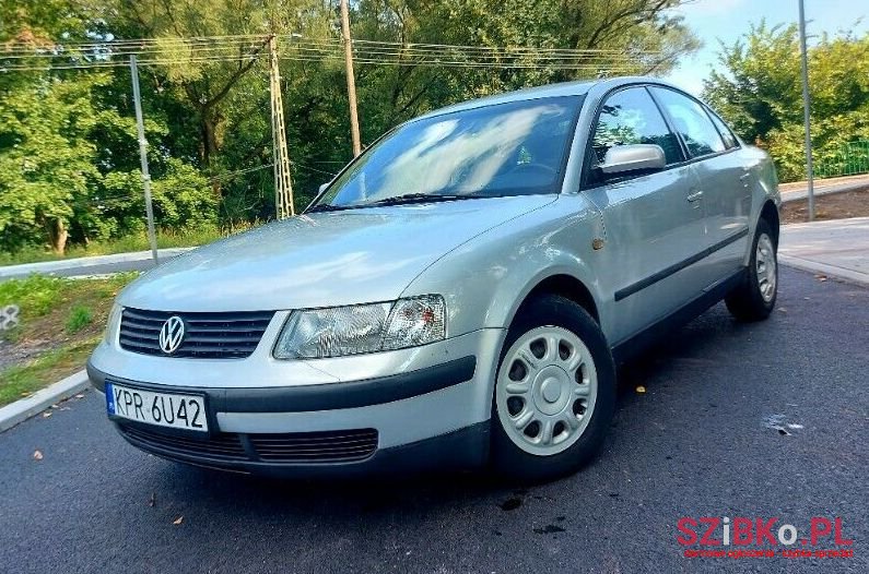 1998' Volkswagen Passat photo #1