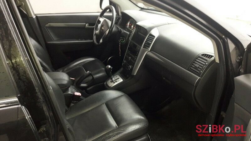 2008' Chevrolet Captiva photo #6