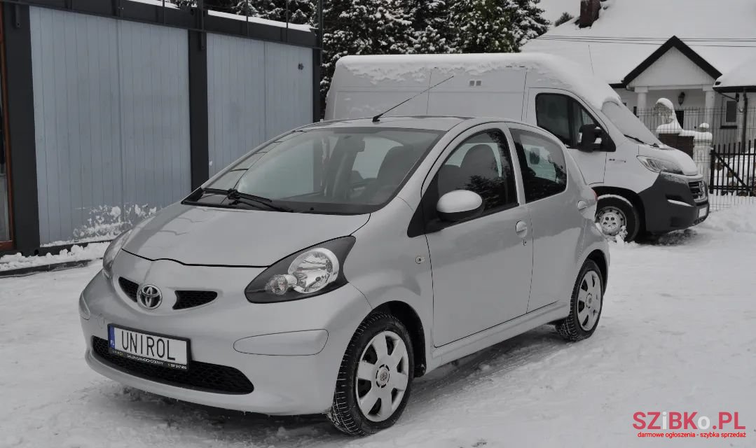 2007' Toyota Aygo photo #1