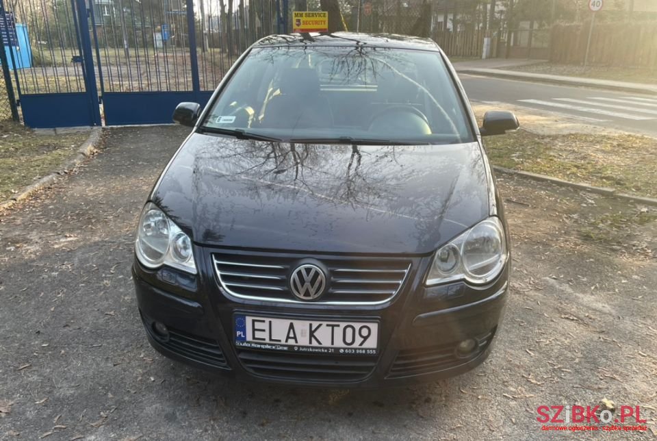 2007' Volkswagen Polo photo #4