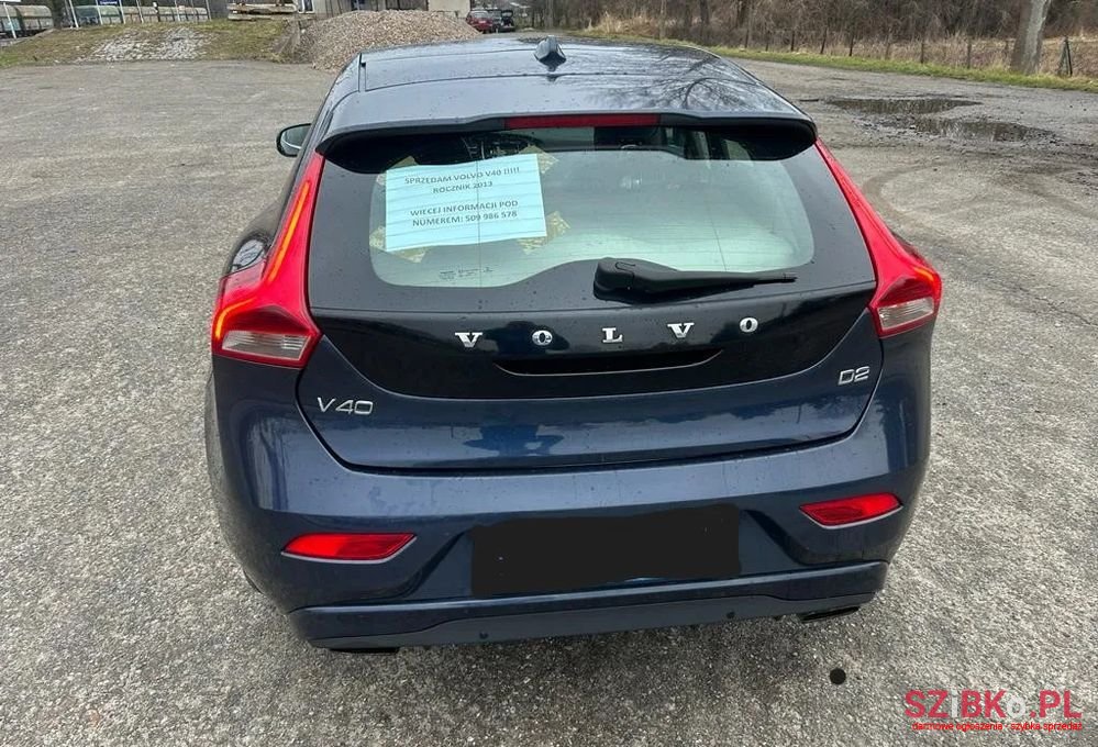 2013' Volvo V40 D2 Summum photo #2