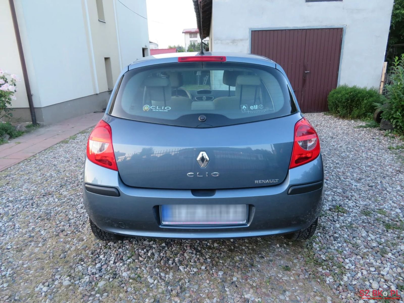 2005' Renault Clio photo #5