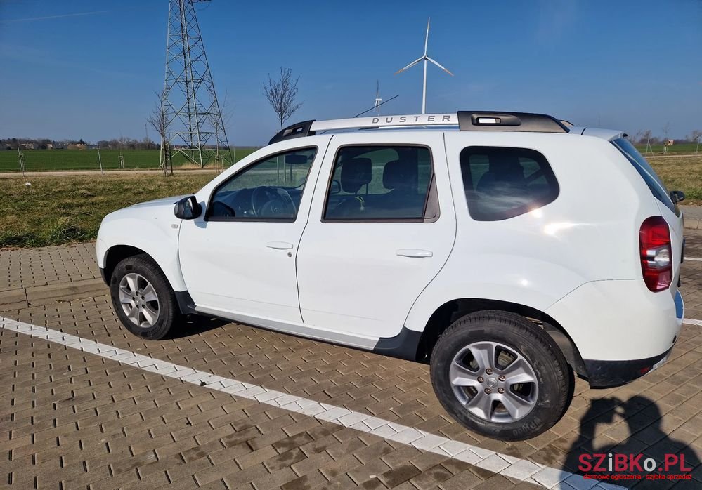 2014' Dacia Duster 1.6 Laureate photo #4