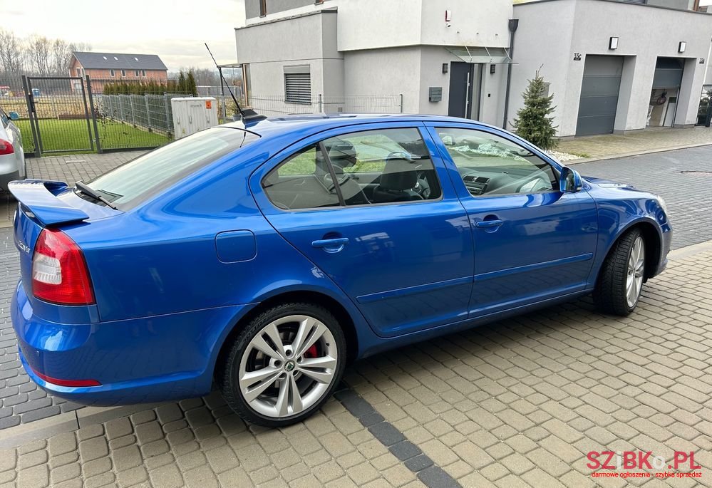 2009' Skoda Octavia 2.0 Tfsi Rs photo #4