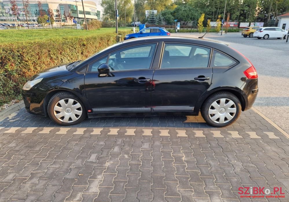 2010' Citroen C4 photo #4