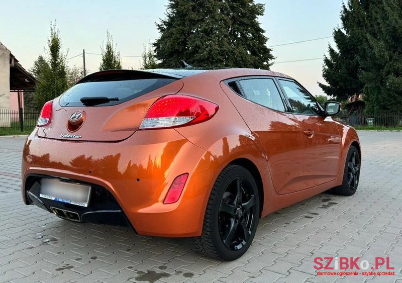 2015' Hyundai Veloster 1.6 Gdi Premium photo #3