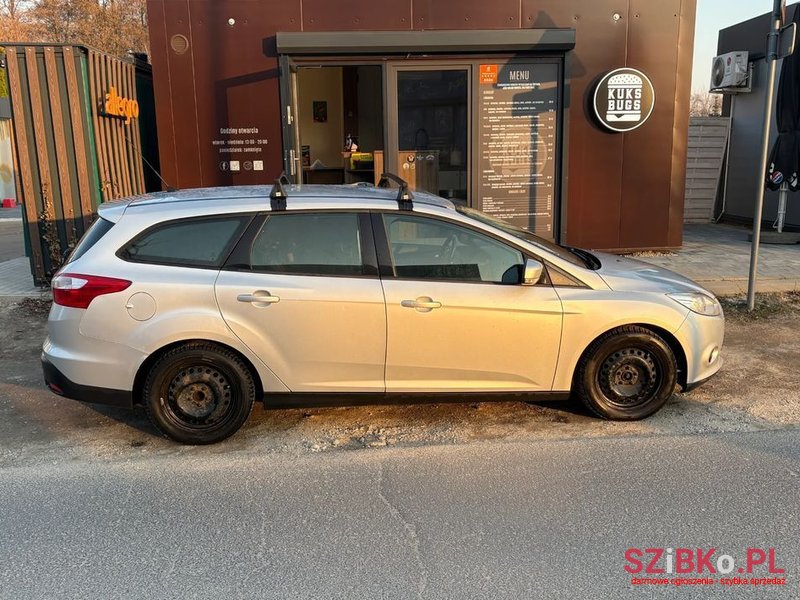 2012' Ford Focus photo #5