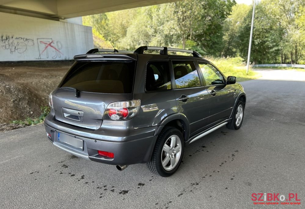 2006' Mitsubishi Outlander 2.4 Intense photo #6