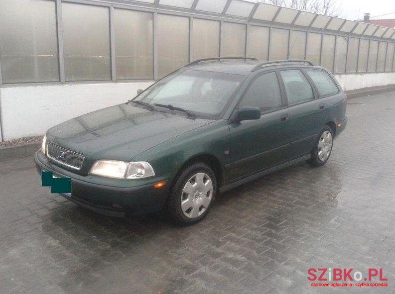 1999' Volvo V40 photo #2