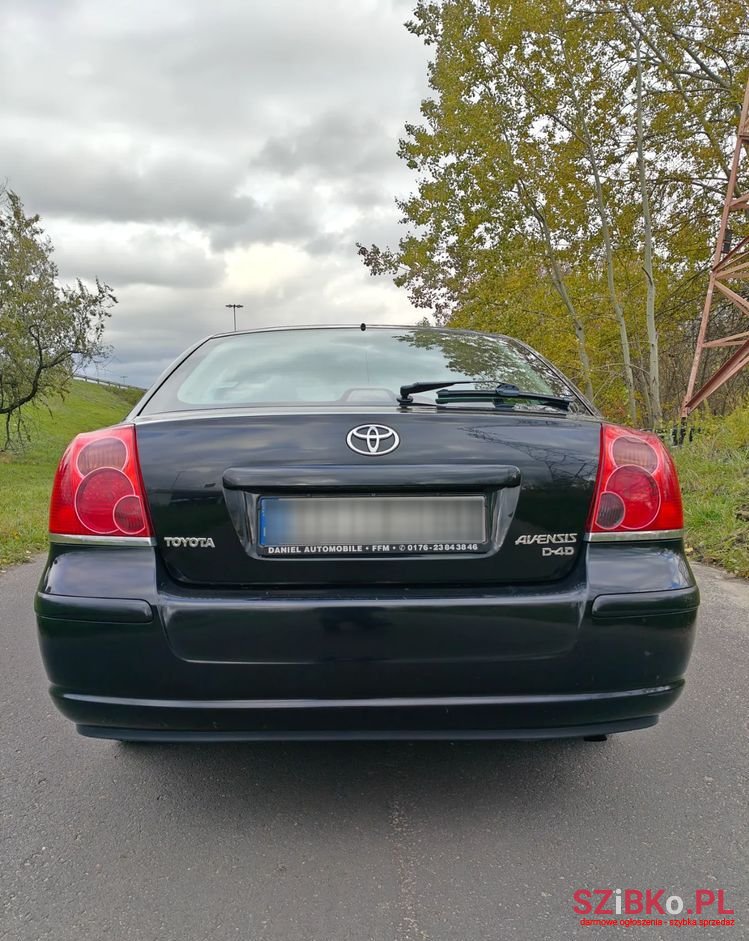 2006' Toyota Avensis photo #5