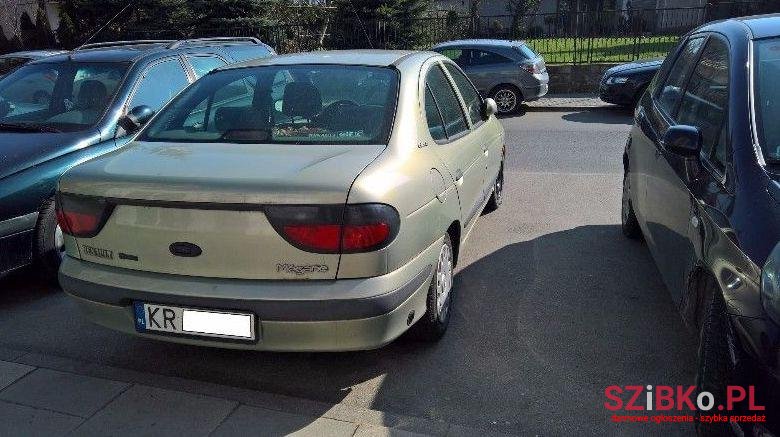 1998' Renault Megane photo #1