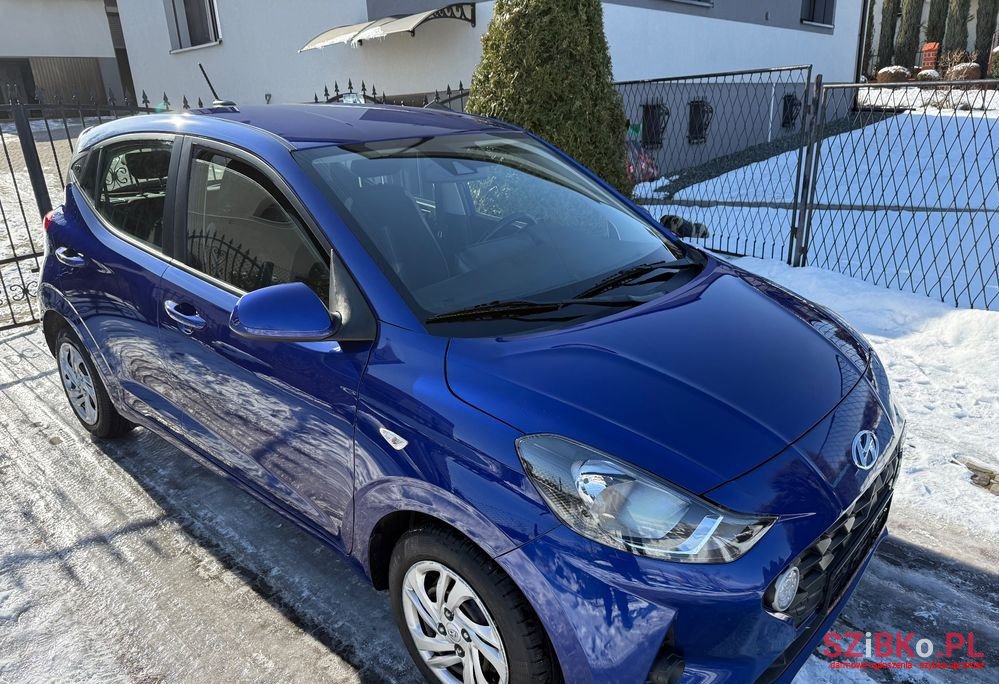 2021' Hyundai i10 1.0 Passion Plus photo #1