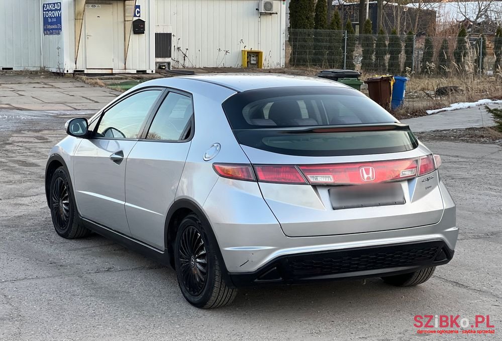 2009' Honda Civic 1.4I-Dsi Comfort photo #5