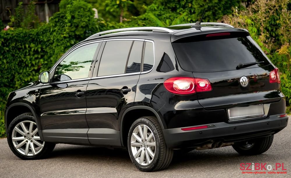 2008' Volkswagen Tiguan photo #3