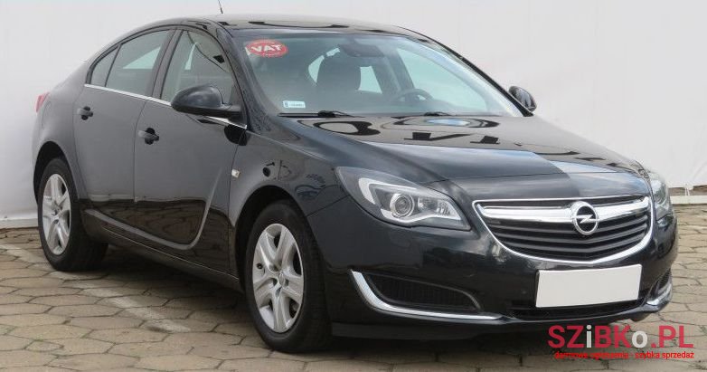 2016' Opel Insignia photo #1