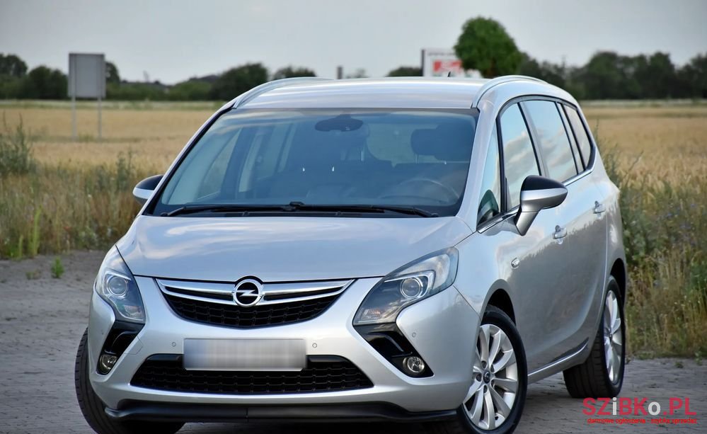 2014' Opel Zafira Tourer 1.4 photo #2