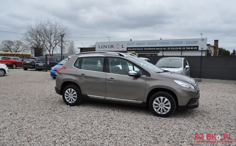 2016' Peugeot 2008 photo #6