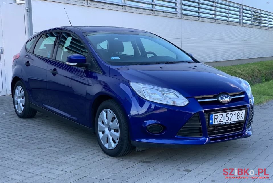 2014' Ford Focus photo #4