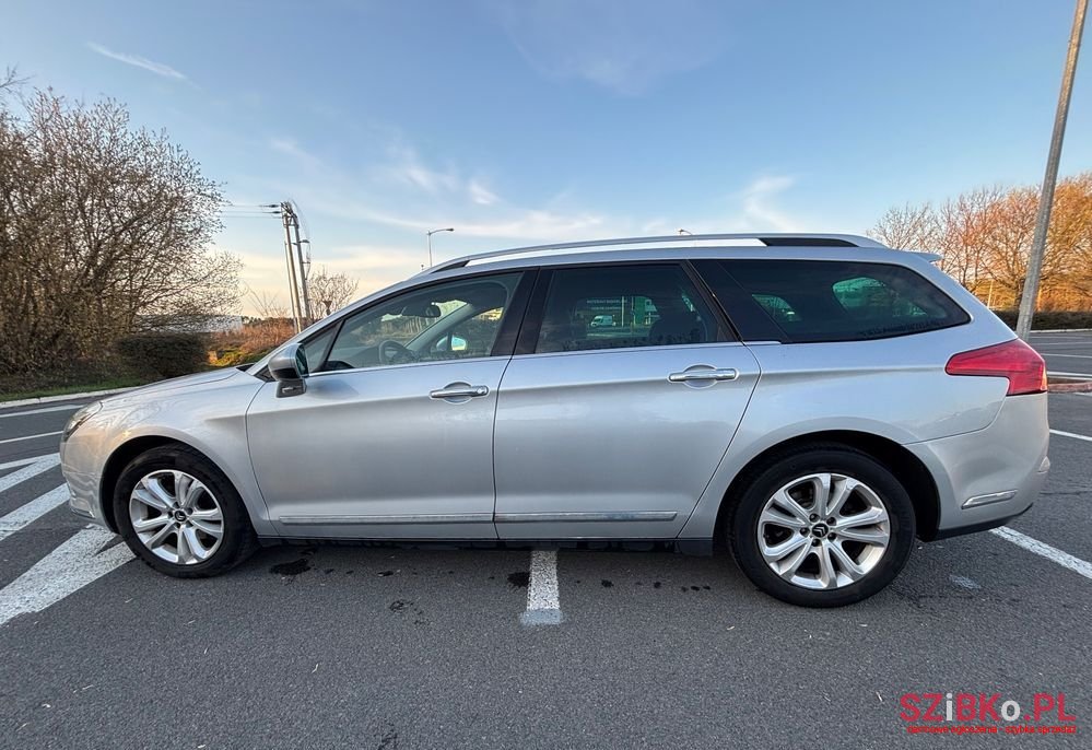 2011' Citroen C5 2.0 Hdi Exclusive photo #3