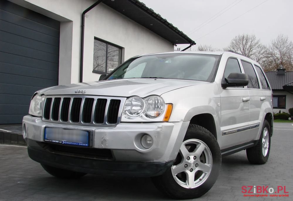2006' Jeep Grand Cherokee photo #5