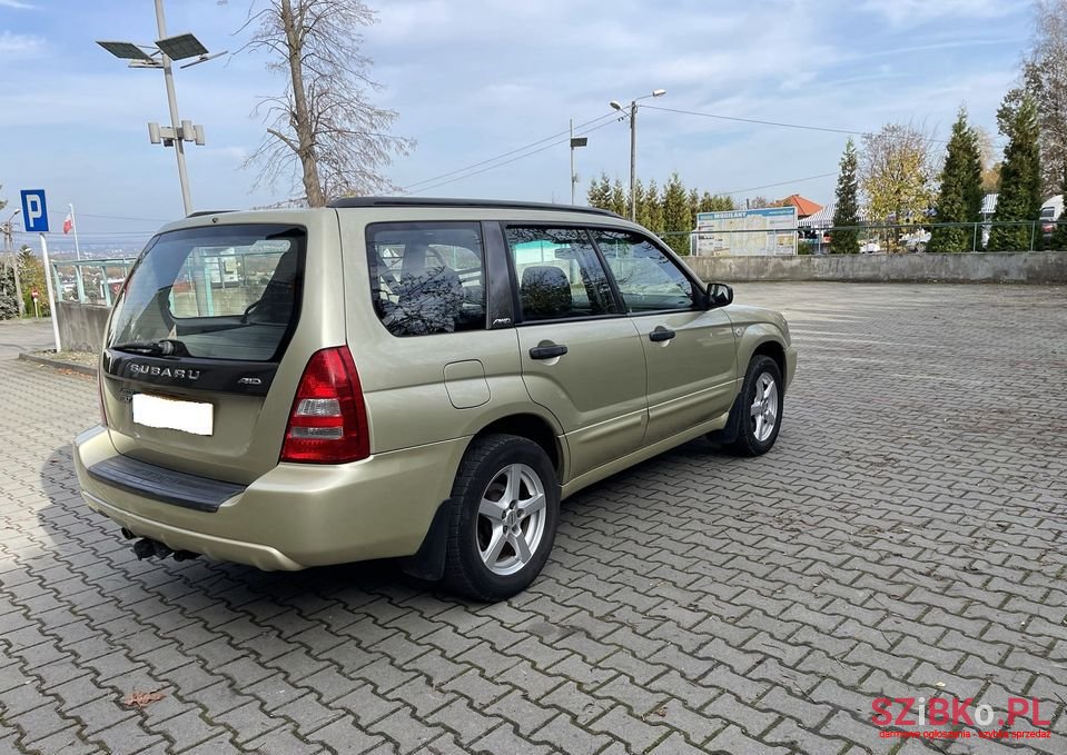 2004' Subaru Forester photo #4