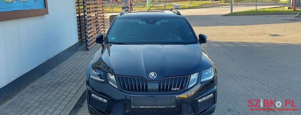 2018' Skoda Octavia Combi photo #1