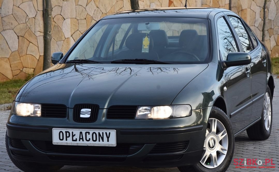 2002' SEAT Toledo photo #1