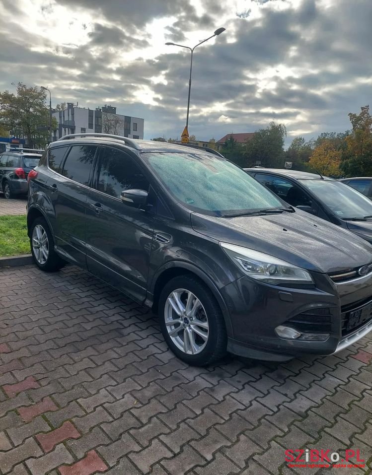 2015' Ford Kuga photo #2