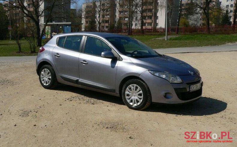 2009' Renault Megane photo #1