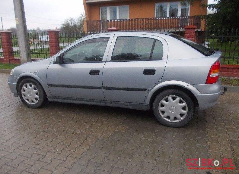 2001' Opel Astra photo #2