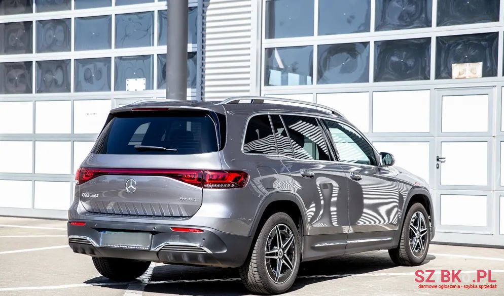 2023' Mercedes-Benz EQB photo #5