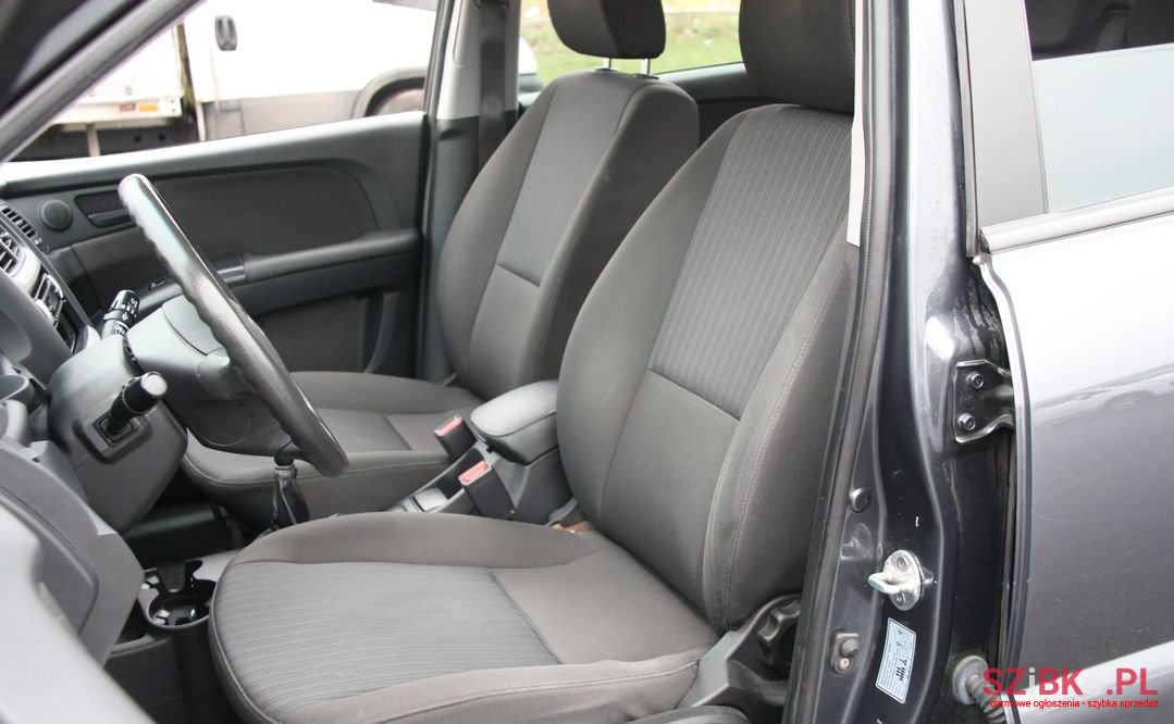 2008' Kia Sportage photo #6