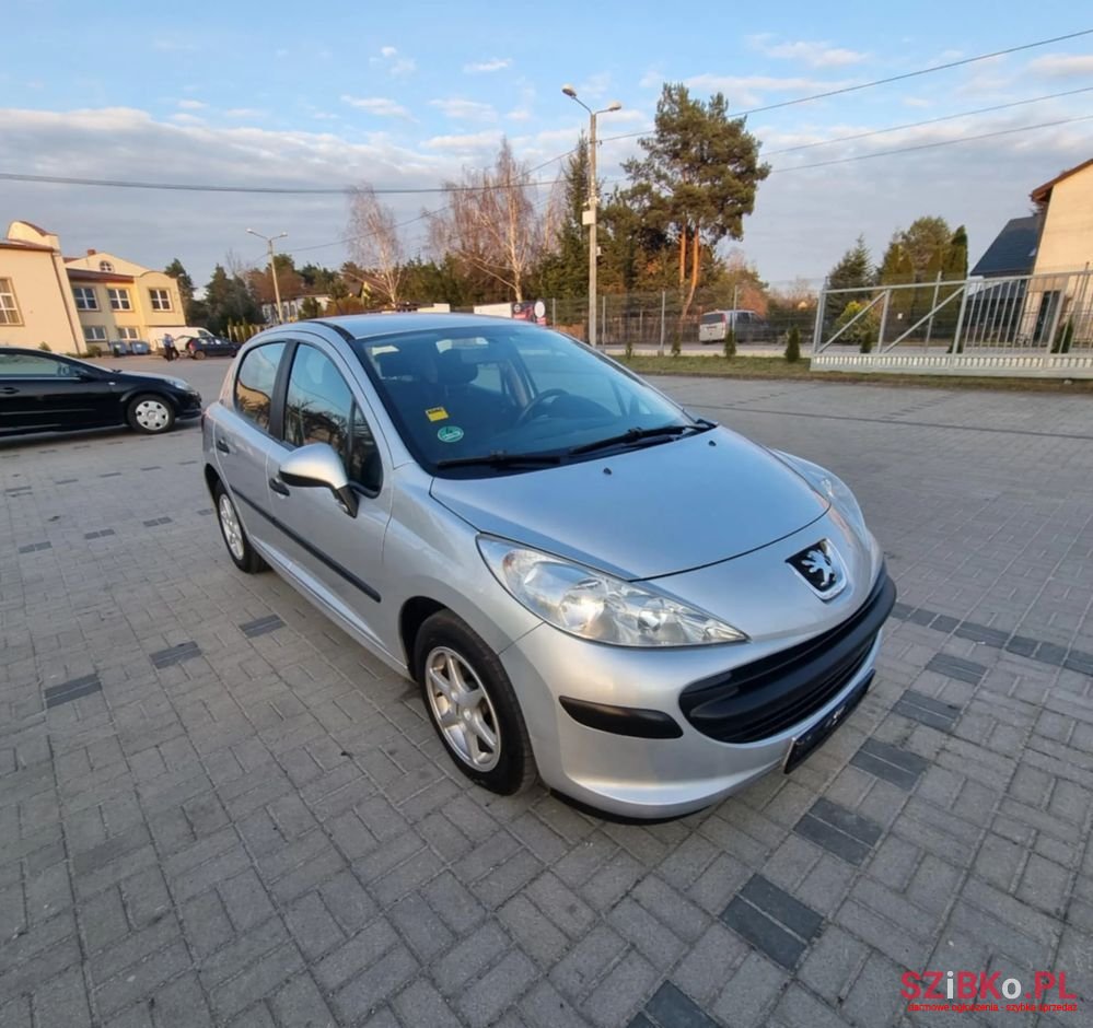 2009' Peugeot 207 1.4 Access photo #3
