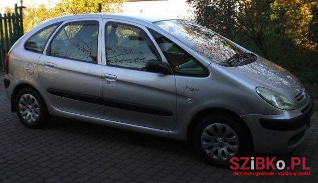 2006' Citroen Xsara Picasso photo #1