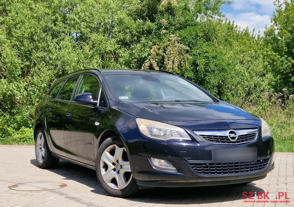 2011' Opel Astra Iv 1.7 Cdti Enjoy photo #1