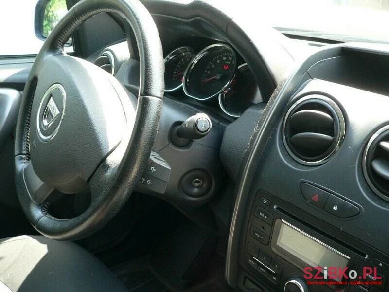 2016' Dacia Duster photo #2