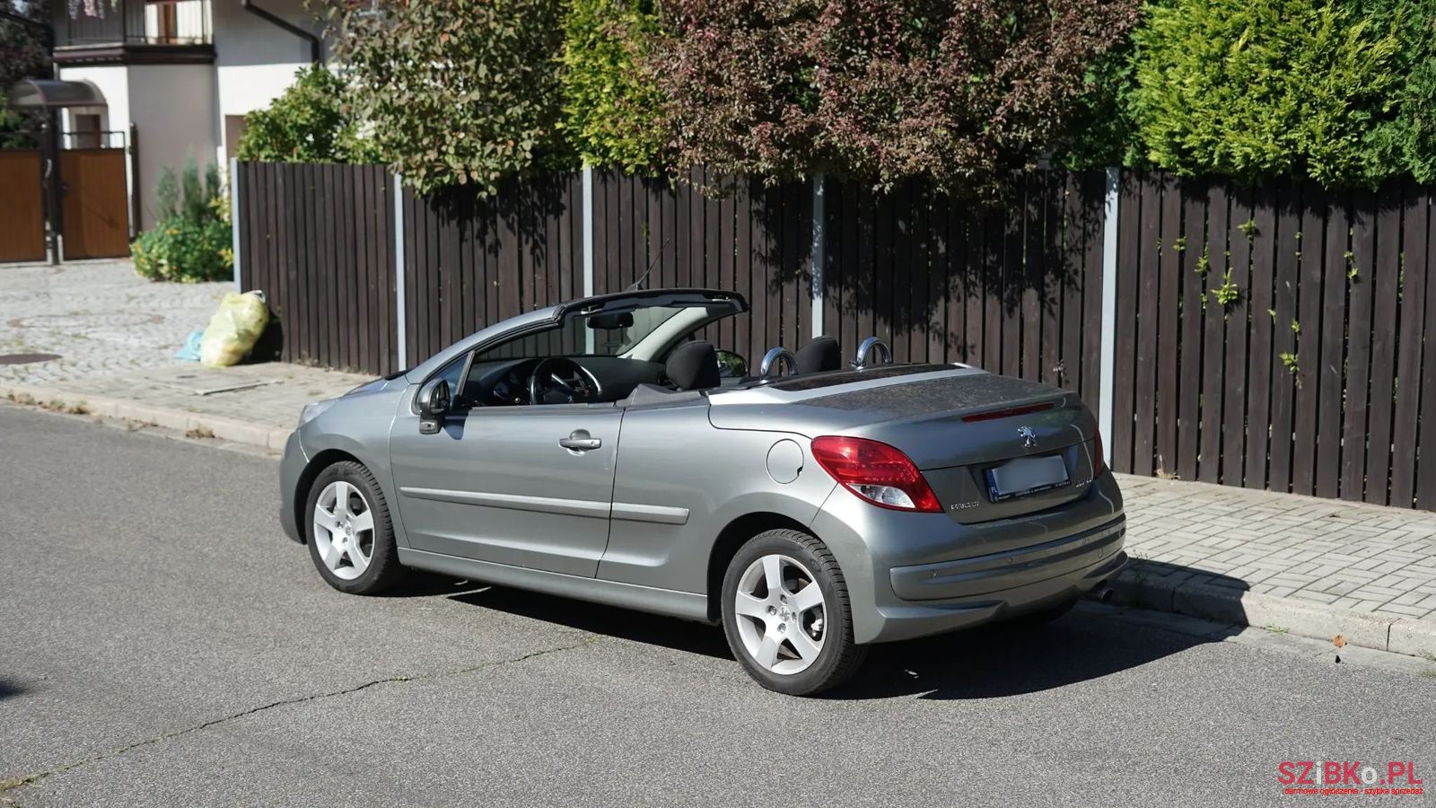 2010' Peugeot 207 photo #3