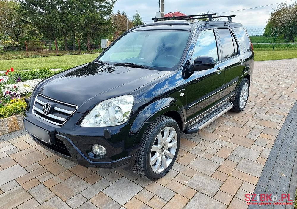 2005' Honda CR-V photo #1