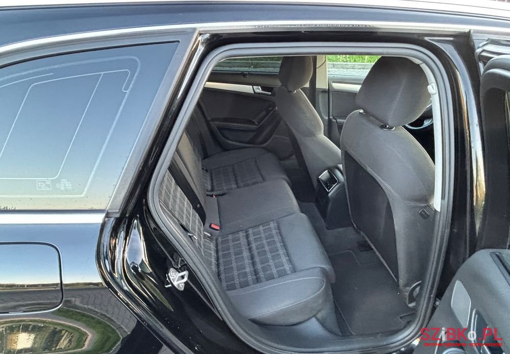 2015' Audi A4 photo #6