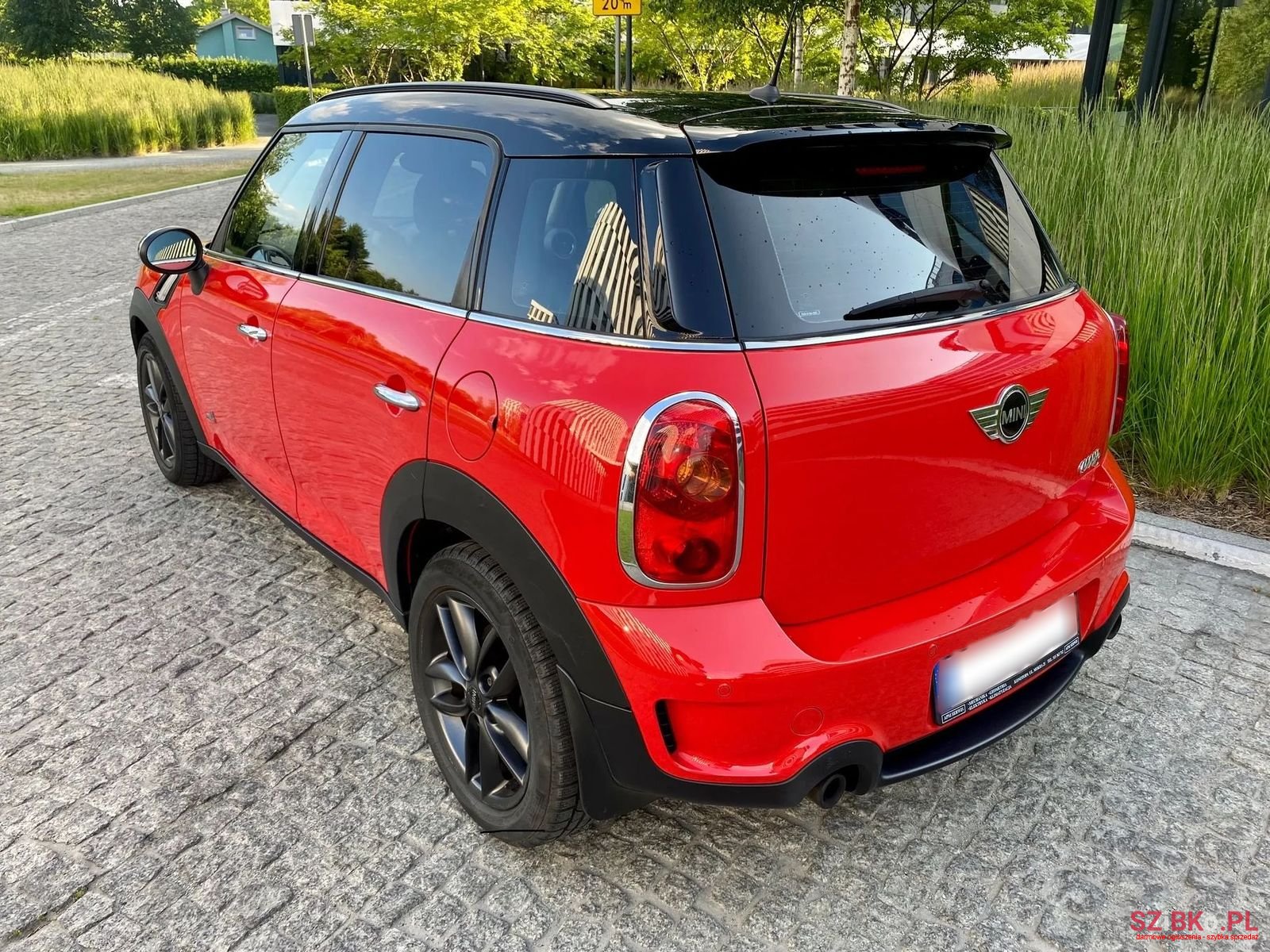 2011' MINI Countryman photo #4