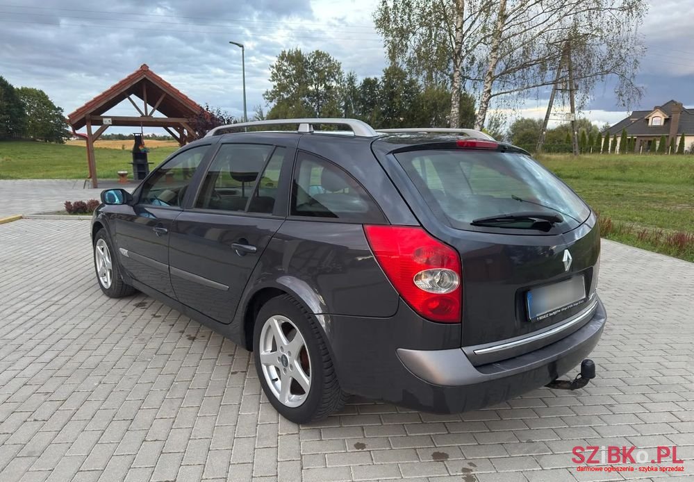 2007' Renault Laguna 2.0 Emotion photo #6