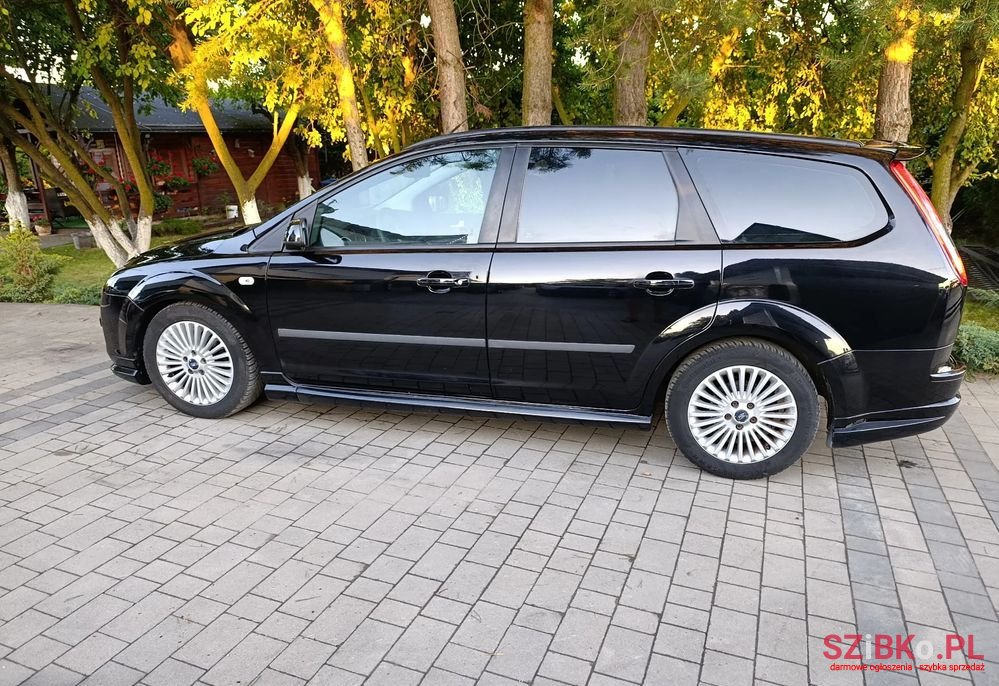 2007' Ford Focus 1.8 Black Magic photo #5