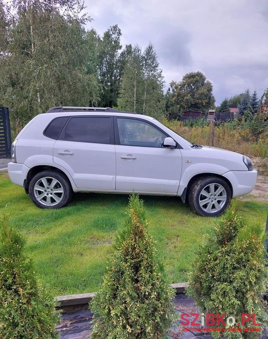 2008' Hyundai Tucson photo #1