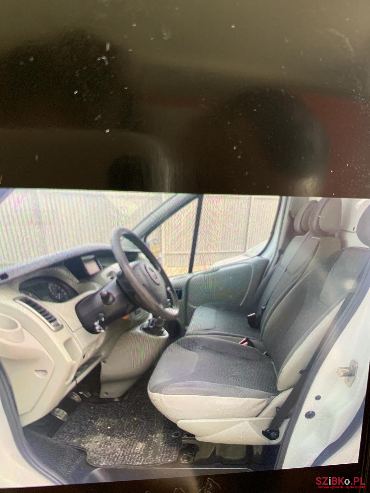 2010' Opel Vivaro Грузовий photo #5