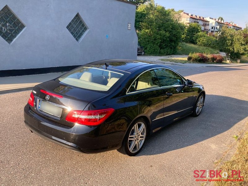 2012' Mercedes-Benz E-Class photo #4