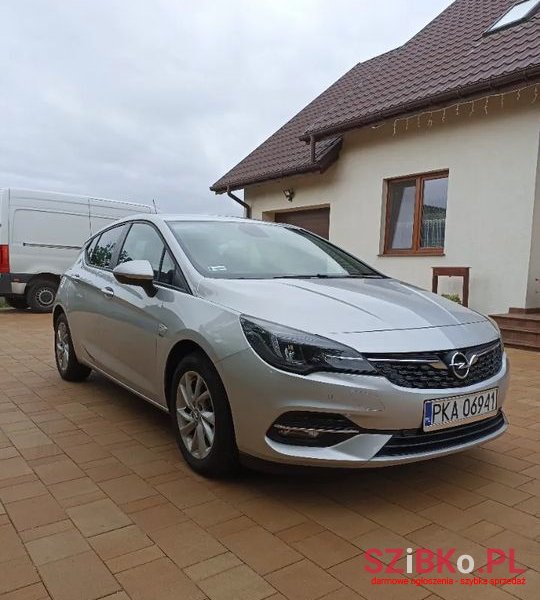 2019' Opel Astra photo #3