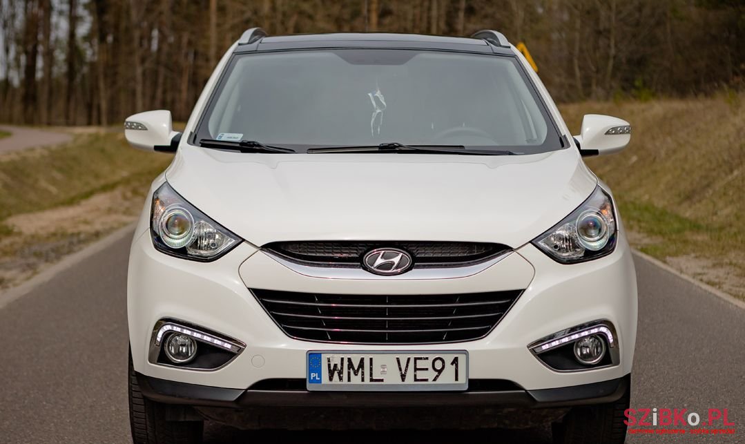 2012' Hyundai ix35 photo #5