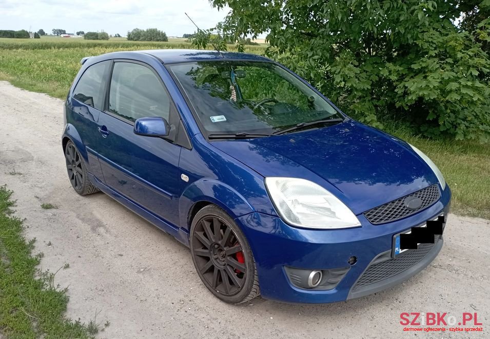 2005' Ford Fiesta photo #1